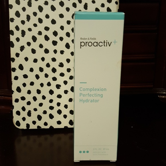 "Proactiv" Complexion Perfecting Hydrator 3oz - Picture 1 of 1